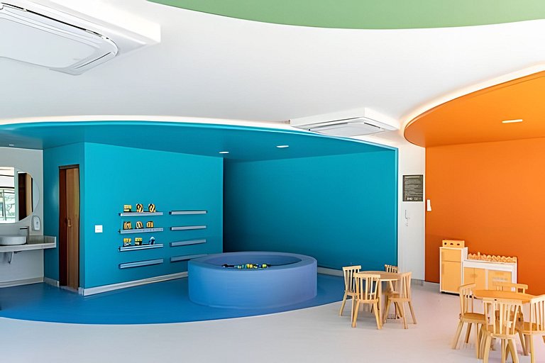 Flat Muro Alto Térreo Premium, Pé na Areia