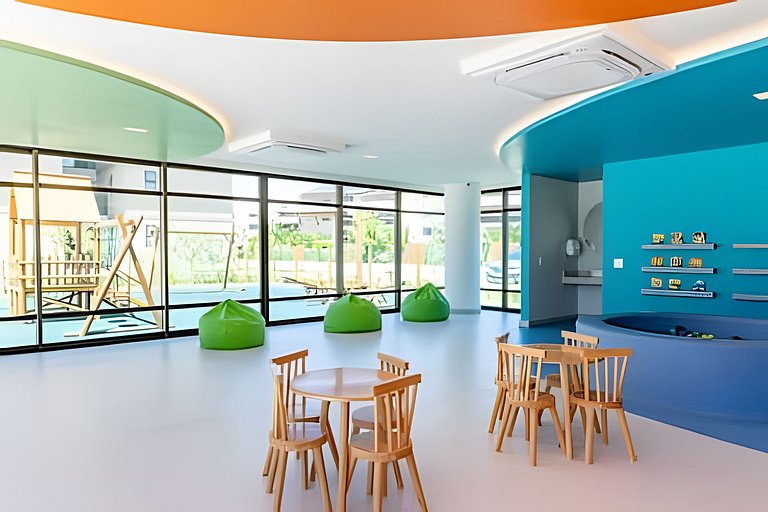 Flat Muro Alto Térreo Premium, Pé na Areia