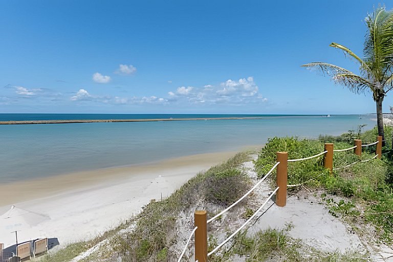 Flat Muro Alto Térreo Premium, Pé na Areia