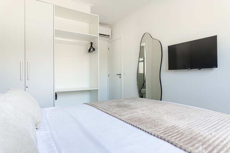 Flat Muro Alto Térreo Premium, Pé na Areia