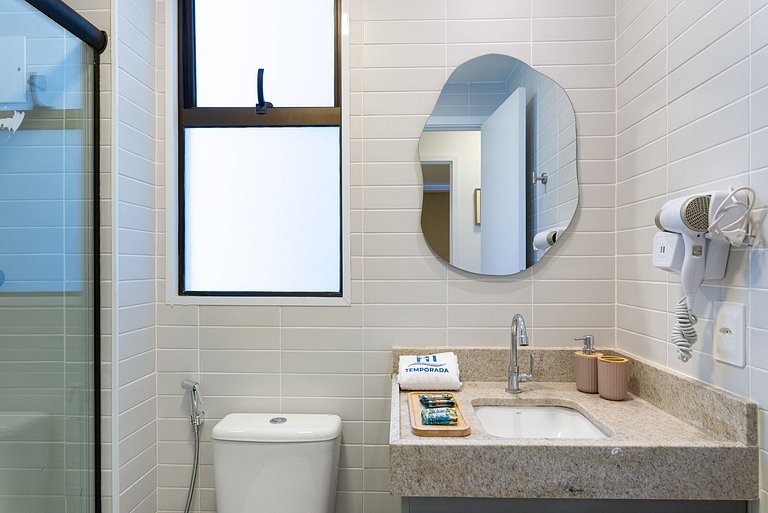 Flat Muro Alto Térreo Premium, Pé na Areia