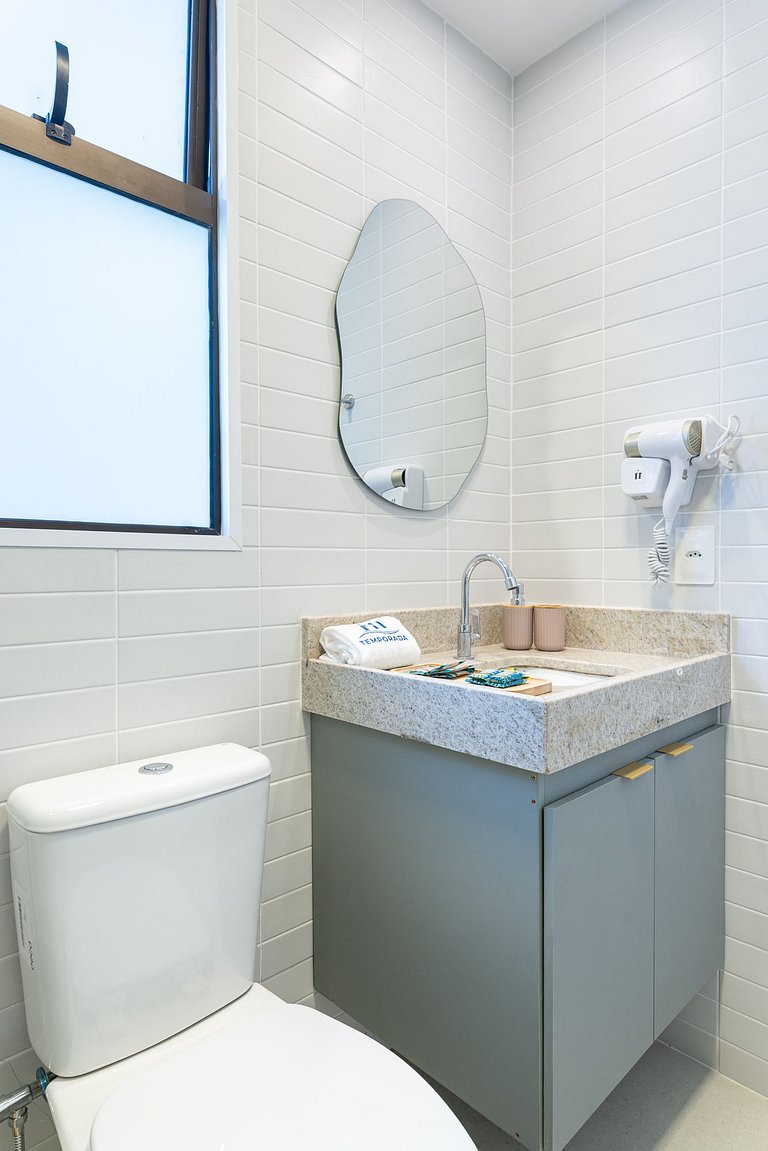 Flat Muro Alto Térreo Premium, Pé na Areia