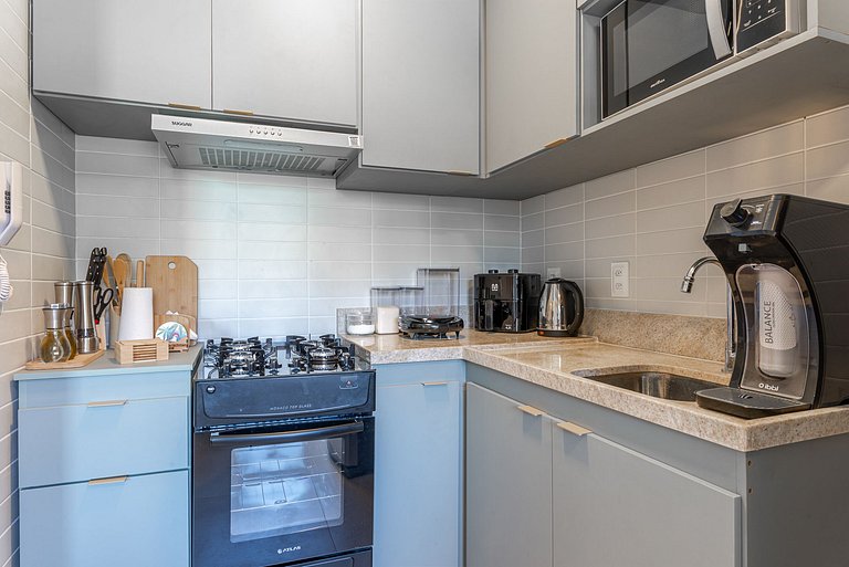 Flat Muro Alto Térreo Premium, Pé na Areia