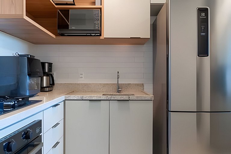 Flat Muro Alto Vista Premium, Frente Mar