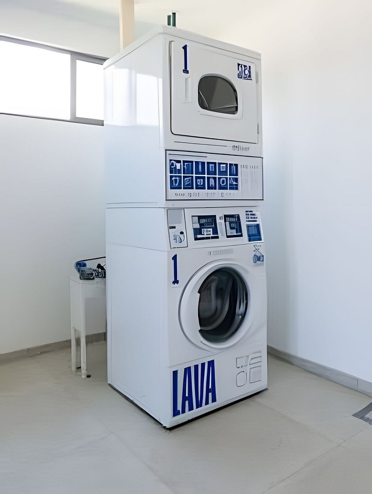 Flat Muro Alto Vista Premium, Frente Mar